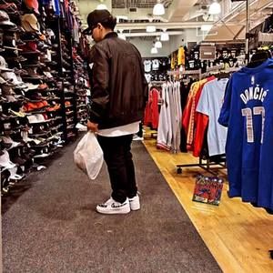 Meet your Posher, Anthony